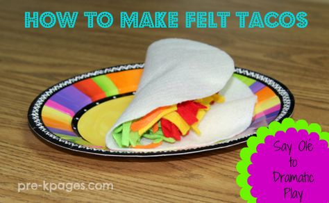 How to Make Felt Tacos for the Dramatic Play Center in preschool and kindergarten and other ideas Felt Tacos, Preschool Restaurant, Preschool Pizza, Functional Language, Dramatic Play Themes, Pre K Pages, Play Props, Flannel Boards, Restaurant Themes