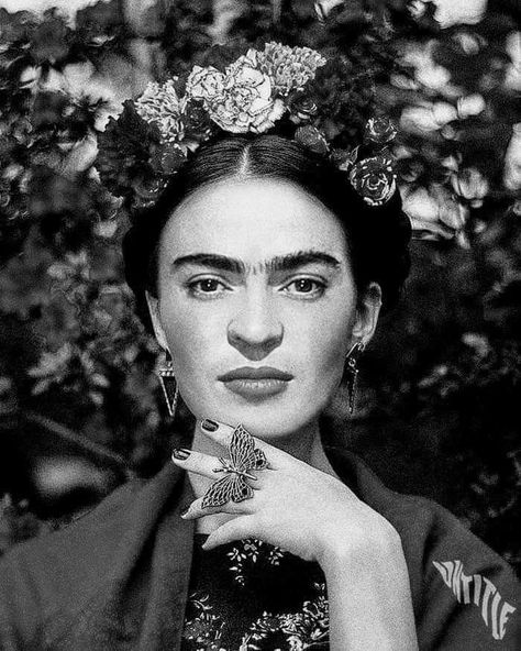 Diego Rivera, Black And White, Flowers, Hair, White, Black, Frida Kahlo