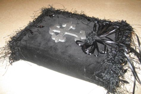 Gothic Craft Ideas | Spooky Tea Cup Craft Idea! Goth Diy Crafts, Goth Crafts, Gothic Diy, Gothic Journal, Gothic Crafts, Gothic Ideas, Sketchbook Cover, Bible Cover, Gothic Gifts