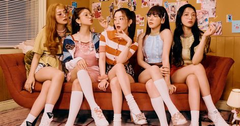 #TreatRedVelvetBetter and #WhereIsRedVelvet trends on Twitter with people slamming SM Entertainment for allegedly mistreating Red Velvet. Keep reading for all the details! #RedVelvet #SMEntertainment #BetterPromotionforRV Queendom Red Velvet, Red Velvet Queendom, Red Velvet, Velvet, Red