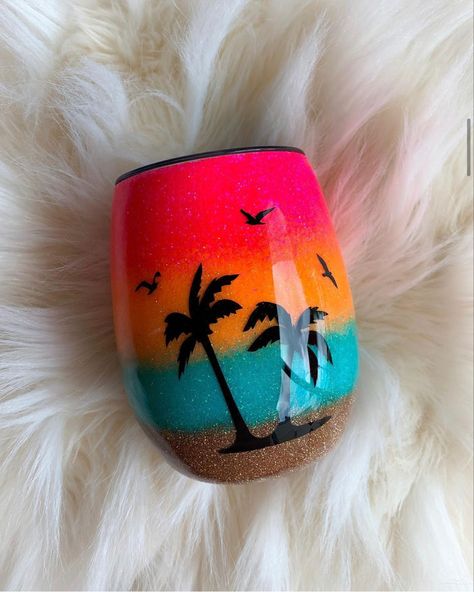 Custom beach sunset wine tumbler made to order IG @pink_sunflower_creations Sunset Tumbler, Resin Cups, Pink Sunflowers, Tropical Ocean, Glitter Tumblers, Pink Sunset, Wine Tumbler, Summer Fruit, Wine Tumblers