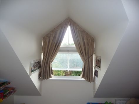 Angled Curtains, Slanted Windows, Triangle Windows, Dorm Window, Attic Rooms Ideas, Triangle Window, Attic Makeover, Attic Staircase, Slanted Walls