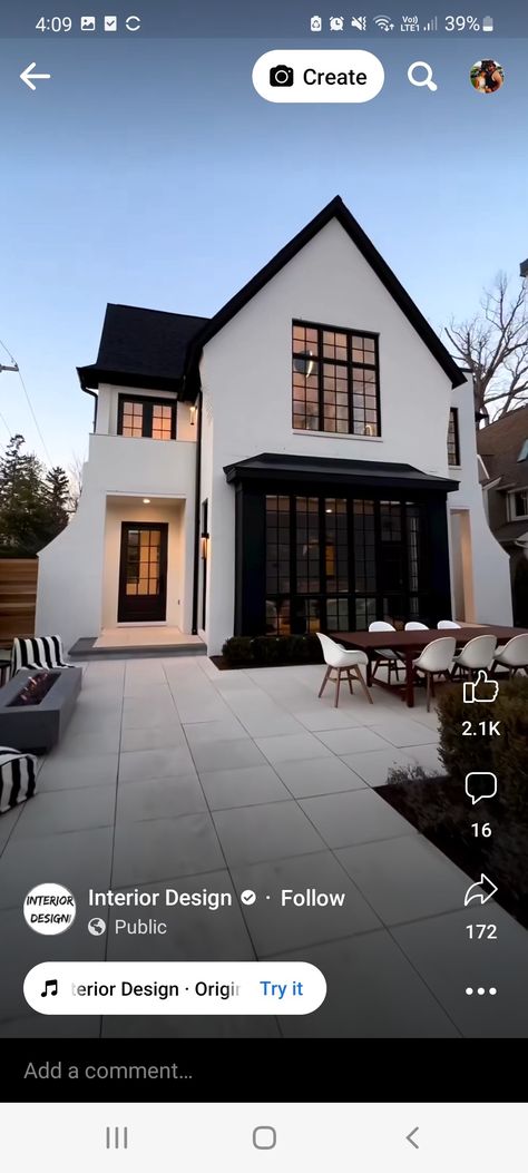 Cream And Black House Exterior, Rendered House, Rendered Houses, Casa Exterior, Black Windows, Black House Exterior, Black Paint, House Painting, House Colors