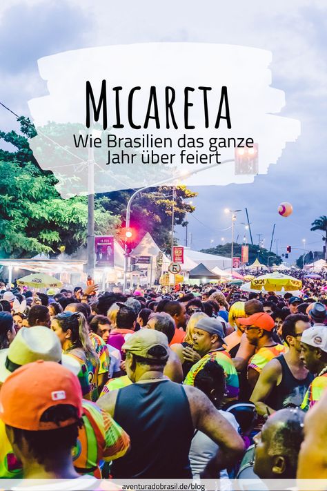 Ihr möchtet den berühmten Karneval in Brasilien auch mal selbst erleben? Das passt leider nicht immer in den Kalender und so sind die Urlaubspläne nicht immer in der Karnevalszeit realisierbar. Falls es euch auch so geht, sind die Micaretas genau das Richtige für euch. Denn die Micaretas sind wie brasilianischer Karneval, nur außerhalb der Karnevalszeit. Wie genau das aussieht und wieso sich ein Besuch lohnt, erfahrt ihr in unserem Artikel. Rio De Janeiro, Movie Posters, Film Posters, Santa Catarina