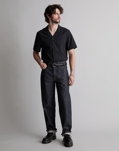 Classic Relaxed Straight Denims in Uncooked Indigo Wash | Madewell- #Indigo #Jeans #Madewell #Raw #Relaxed #straight #Vintage #Wash Check more at https://howcandothis.com/manstyle/classic-relaxed-straight-denims-in-uncooked-indigo-wash-madewell/ Vintage Blue Jeans Outfit Men, High Rise Jeans Outfit, Dark Washed Jeans Outfit, Blue Jeans Outfit Men, Wash Jeans Outfit, Straight Jeans Outfit, Denim Fits, Mens Work Outfits, The Maxx