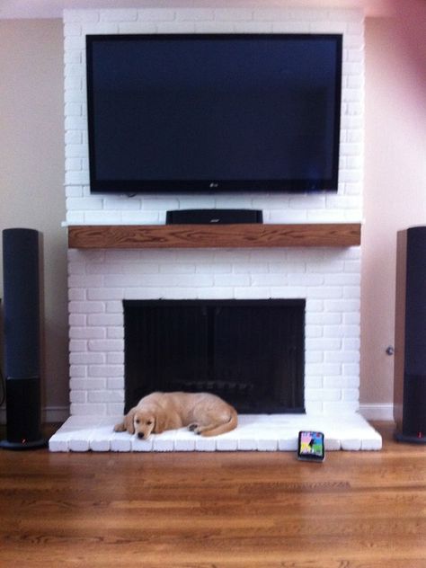 White Brick Fireplace Design, Pictures, Remodel, Decor and Ideas - page 2 Brick Fireplace With Tv, Fireplace With Tv, White Wash Brick Fireplace, Brick Fireplace Wall, Red Brick Fireplaces, Craftsman Fireplace, White Brick Fireplace, Fireplace Redo, Painted Brick Fireplace