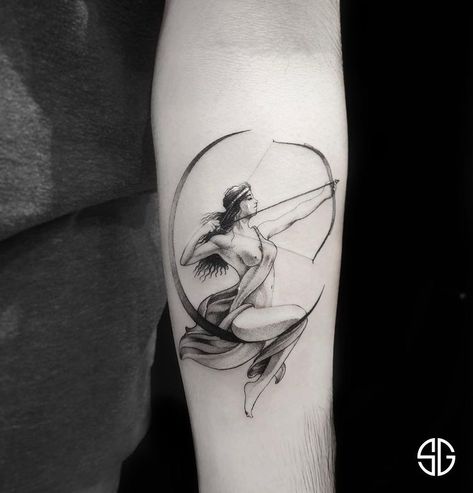 • Artemis • Custom black work piece by our resident @oscar.ls.tattooist For bookings and inquiries with SG team: •📧… Artemis Goddess Tattoo, Goddess Tattoo Ideas, Sg Tattoo, Greek Goddess Tattoo, Artemis Tattoo, Sagittarius Tattoo Designs, Artemis Goddess, Sagittarius Tattoo, Goddess Tattoo