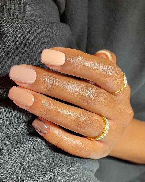 Maid Of Honor Nails, Bridesmaid Nail Ideas, Brown Hands, Simple Wedding Nails, Wedding Nail Polish, Bridesmaids Nails, Long Lasting Nail Polish, Airbrush Nails, Diva Nails