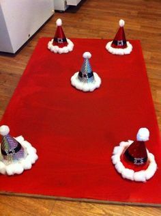 Christmas Fayre Ideas, Christmas Party Games For Groups, Christmas Party Games For Adults, Parties Themes, Christmas Party Games For Kids, Christmas Fair Ideas, Christmas Games For Adults, School Christmas Party, Diy Christmas Party