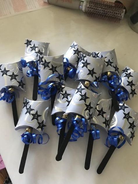 School Spirit Noise Makers, New Years Noise Makers, Diy Noise Makers, Football Noise Makers, Tradition Ideas, Flag Ideas, Football Banquet, Crafts Summer, New Year Diy