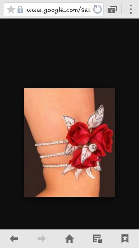 Upper Arm corsage Upper Arm Corsage Prom, Arm Corsage, Dance Flowers, Corsage Ideas, Homecoming Flowers, Prom Corsages, Tinkerbell Birthday, Homecoming Corsage, Pretty L