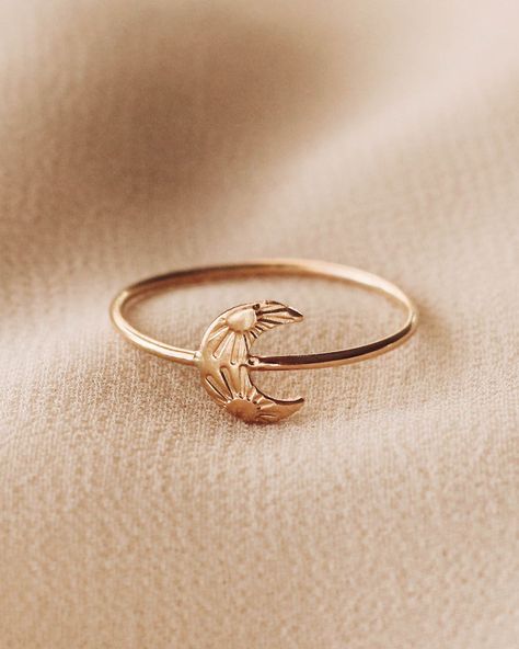 Hand Stamped Sun Crescent Moon Ring 14K Gold Filled Size 4-10 Handmade in USA The designs are all hand stamped one by one so they are one a kind and unique. It may not look perfect meaning the designs may vary slightly from the photos attached. You are purchasing a handmade piece and not a machine made piece so be open to the ring being imperfect. Please note there are slight color variations or an appearance of a seam where the joints of the ring has been soldered. Due to their handmade nature, Gold Moon Ring, Perfect Meaning, Astrology Ring, خواتم خطوبة, Sun Ring, Crescent Moon Ring, Celestial Sun, Moon Ring, Jewelry Lookbook