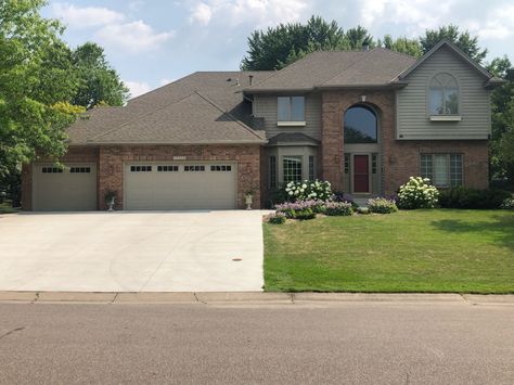 90s Exterior Update, 90s Home Exterior Makeover, Update 90s House Exterior, Updating 90s House Exterior, 90s House Exterior Makeover, 90s Brick House Exterior Makeover, 1980s House Exterior, Cedar Siding House, 90s House Exterior