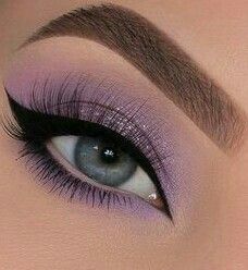 Purple Makeup Looks Full Face, Colourpop Aurora Struck Looks, Nice Makeup Looks, Makeup Looks Pictures, Lavender Makeup, Teknik Makeup, Speech Outline, Makeup Cantik, Permanente Make-up