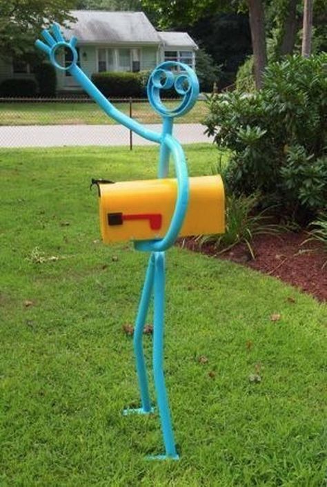 Mail Man's Best Friend Funny Mailboxes, Cool Mailboxes, Unique Mailboxes, You've Got Mail, Cool Inventions, Welding Projects, Mailbox, My Dream Home, Yard Art