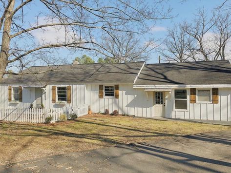 Lovely White Board and Batten Coastal Cottage - Hello Lovely Shaker And Board And Batten Exterior, Hardie Board Siding Ranch House, White Cottage Kitchens, White Board And Batten, Cozy Coastal Cottage, Coastal Cottage Kitchen, Hardie Board Siding, Hardie Board, Brick Homes