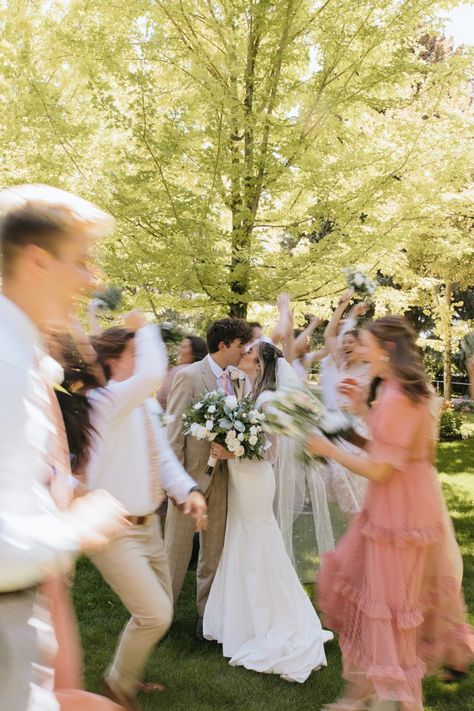 Garden Party Wedding Photos, Vibrant Wedding Photography, Flower Grandma Wedding, Colorful Wedding Photography, Whimsical Wedding Photos, About Time Wedding, Summer Pastel Wedding, Garden Wedding Photos, Spring Summer Wedding