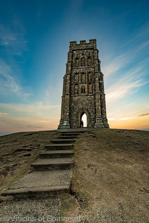 A tower of strength on Glastonbury Tor @Glastomichelle Glastonbury Tor, Tower Bridge, Great Britain, Beautiful Pictures, The Conversation, Tower, England, Log In, Log