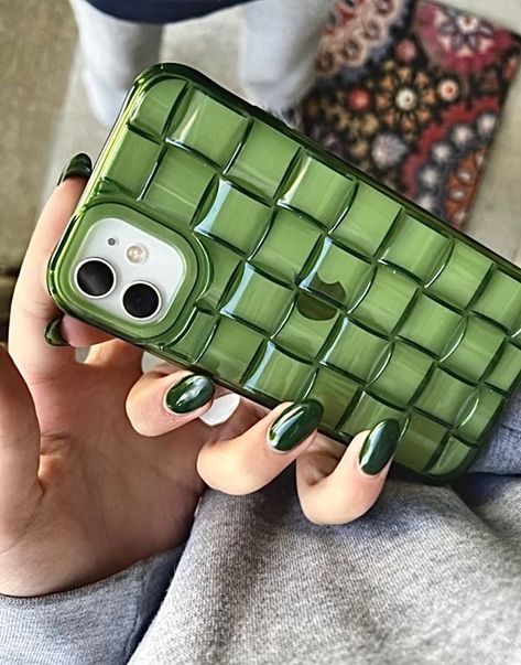 Clean Phone Case Aesthetic, Phone Cases Green Aesthetic, Interesting Phone Cases, Green Iphone Case Aesthetic, Cool Phone Cases Aesthetic, Green Phone Aesthetic, Iphone Green Aesthetic, Green Phone Case Aesthetic, Phone Cases Green