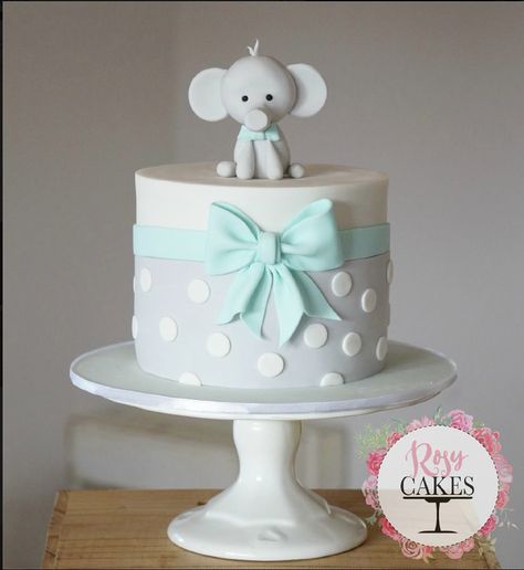 Gökkuşaği Pasta, Baby Elephant Cake, Elephant Baby Shower Cake, Idee Babyshower, Baby Shower Cakes Girl, Elephant Cakes, Baby Shower Cakes For Boys, Baby Boy Cakes, Baby Birthday Cakes