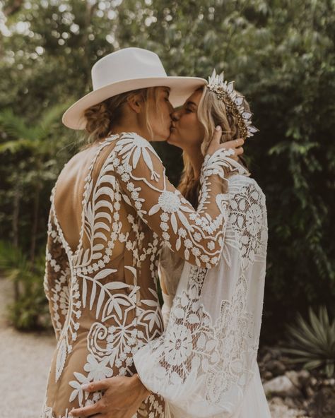 With the help of a wedding planner in Mexico, Jenna & Parry planned their destination Boho (with a side of tequila) jungle wedding. 🌴⁠ ⁠ Their guests all stayed at an all-inclusive resort on the beach in Tulum for a week - the newlyweds hosted a silent disco and took everyone out on a catamaran in the lead up to the main event. ⁠ ⁠ They took shuttles into the jungle. Parry carried her wife back down the aisle after the official 'I do' part. They drank the tequila, laughed, danced, happy cried... Jungle Wedding, Silent Disco, Modern Wedding Inspiration, All Inclusive Resort, Main Event, All Inclusive Resorts, Wedding Story, Catamaran, Tulum