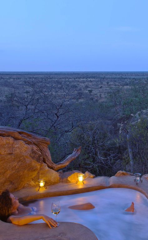 African Safari Lodge, African Lodge, Private Island Resort, Lodge Ideas, Outdoor Bathtub, Game Lodge, Honeymoon Style, Kenya Safari, Chinese Money Plant