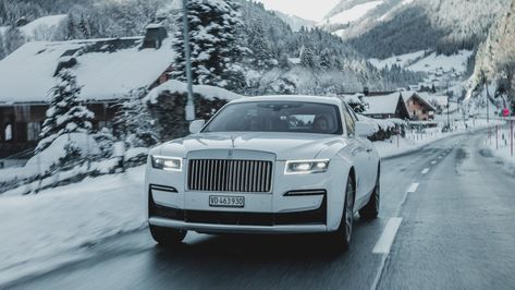 Snow Capped Mountains, Luxury Cars Rolls Royce, Rolls Royce Cullinan, New R, Geneva Switzerland, Rolls Royce Phantom, G Wagon, British Cars, Car Wallpapers