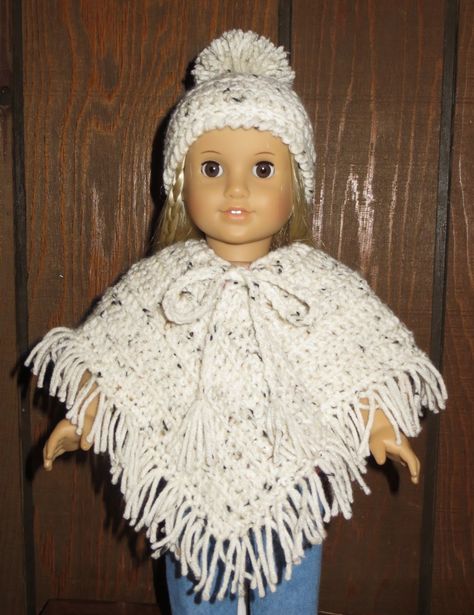 Crochet Poncho Patterns Kids, Crochet Poncho Kids, American Girl Outfits, Tutorial Knitting, Crochet Baby Poncho, Crochet Doll Clothes Free Pattern, Knitting Doll, Crochet Doll Clothes Patterns, American Girl Crochet