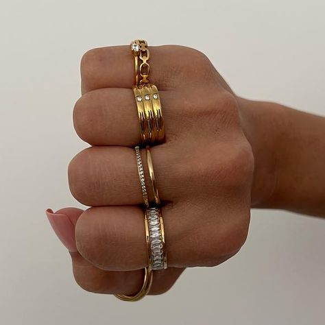 Baguette Diamond Rings, Hypoallergenic Jewelry, Classy Jewelry, Jewelry Essentials, Gold Ring Stack, Stacked Jewelry, Jewelry Lookbook, Double Ring, Girly Jewelry