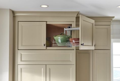 Medallion Cabinetry | Wall Cabinet Swing-Out Tray Medallion Cabinets, Tall Pantry Cabinet, Classic Cabinets, Wooden Kitchen Cabinets, Fresh Farmhouse, Kitchen Designer, Kitchen Interior Design, New Kitchen Designs, Kitchen Drawer Organization