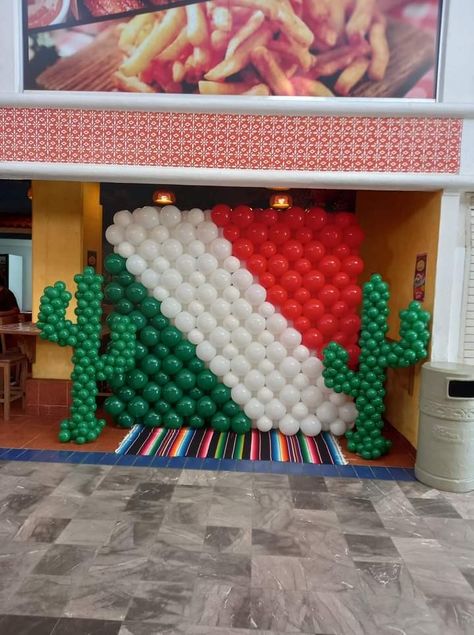 Mexican Fiesta Balloons, Mexican Party Theme, Mexican Party, Balloon Columns, Balloon Decor, Hispanic Heritage, Balloon Decorations, Snack Recipes, Balloons