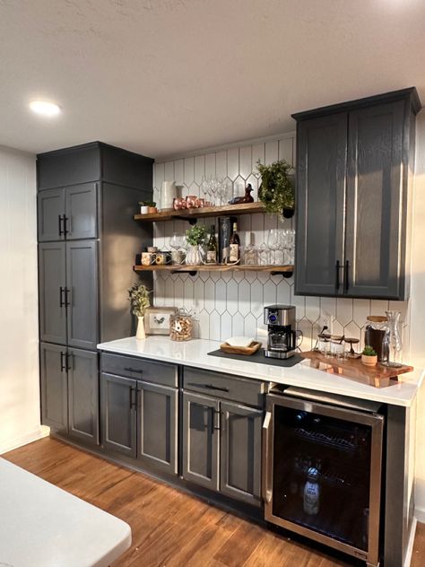 Finally completed our kitchen remodel with modern rustic kitchen vibes! Coffee And Liquor Bar, New Build Kitchen, Basement Kitchen Ideas, Cabin Basement, Kitchenette Design, New Kitchen Ideas, Modern Rustic Kitchen, Kitchen Vibes, Colorado House