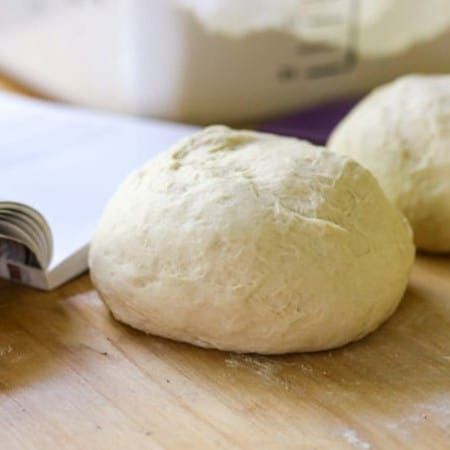 Classic Pizza Dough - 365 Days of Baking Easy Pizza Crust Recipe, Pizza Crust Recipe Easy, Pizza Calzones, Make Homemade Pizza, Homemade Dough Recipe, Easy Pizza Crust, Pepperoni Bread, Easy Dough, Best Pizza Dough Recipe