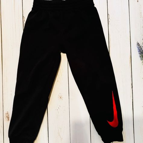 Black Nike joggers dri-fit 4t boys Black Nike Joggers, Easy Up, Check Mark, Nike Joggers, Red Nike, Black Nike, Size 4t, Black Nikes, Dri Fit