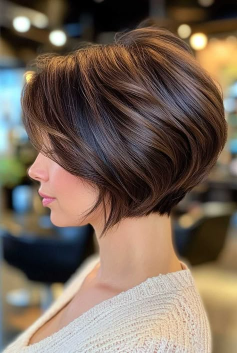 Bob Haircut For Oval Face, Stacked Bob Haircuts, Short Stacked Bob Haircuts, Stacked Haircuts, Curly Pixie Haircuts, Stacked Bob Hairstyles, Stacked Hair, Stacked Bob, Bob Cuts