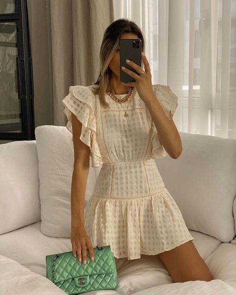 Scandi Fashion, Elegant Dresses Short, White Summer Dress, Short Summer Dresses, Short Dresses Casual, White Dress Summer, Looks Chic, Mode Inspo, White Summer