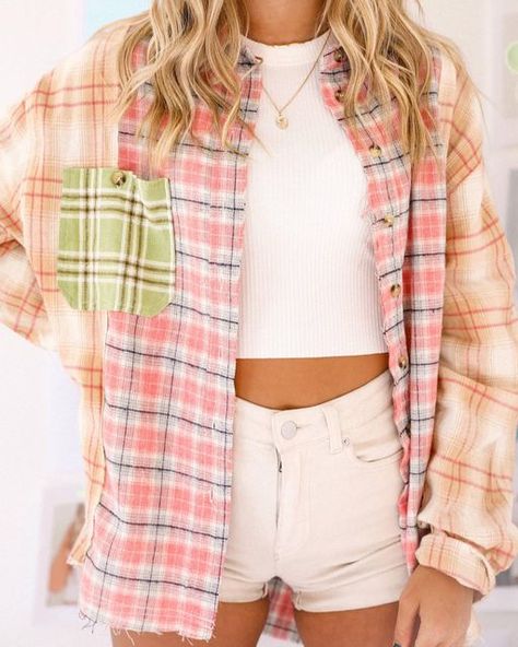 Summer Flannel, Clothing Trends, Flannel Women, Trending Today, Outfit Inspo Fall, New Tops, Shop Clothing, Autumn Winter Fashion, Women's Plaid Shirt