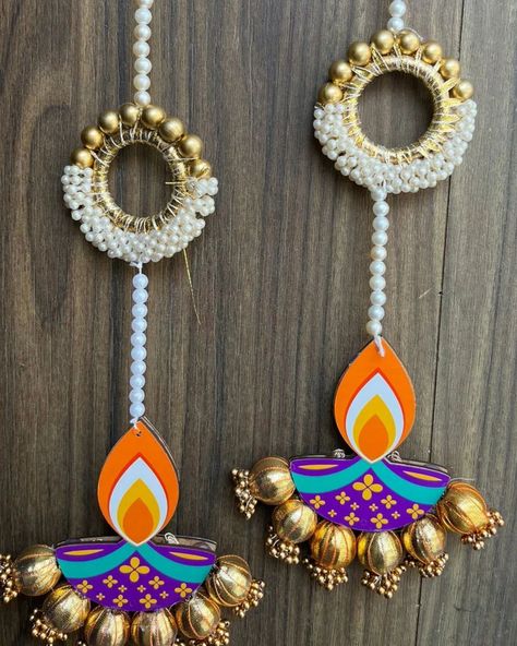 MDF Diya Cutout & Beads Chudi Wall Hanging ❤️😊 @nuttsstore Follow For More Videos 🥀 Amazing MDF Diya Wall Hanging For Decoration Like :- Diwali , Navratri, Durgapuja , Wedding, And All Occasions What are you waiting , Go And Buy Know Call on this number :- 9971919472 If you want to anything please send me a dm #instagram #instagoods #instalike #instaviral #viral #viralvideos #explorar #exploremore #insta #diwali #diwalidecor #diwalivibes✨ #wallhanging #walldecor #decorativearts #craft ... Diwali Diya Decoration, Diya Decoration, Birthday Decoration Ideas, Diwali Decoration Items, Diwali Diya, Diwali Decoration, Diwali Decorations, Birthday Decoration, Door Hanging