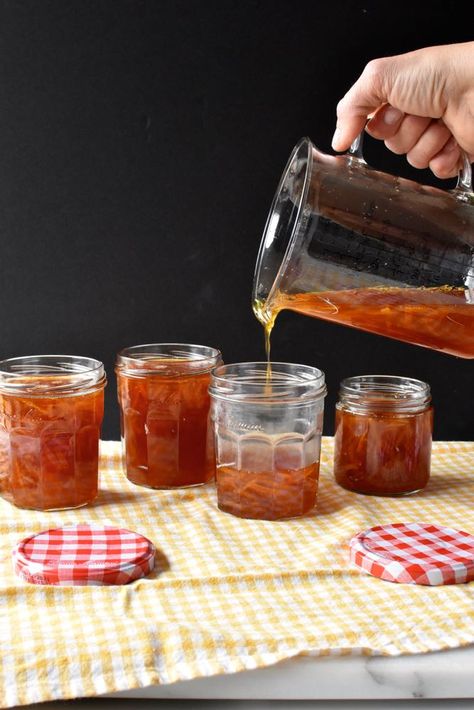 Bitter Orange Marmalade, Bitter Orange Recipes, How To Make Bitters, Spanish Breakfast, Orange Marmalade Recipe, Seville Orange Marmalade, Orange Jam, Simply Orange, Marmalade Recipe