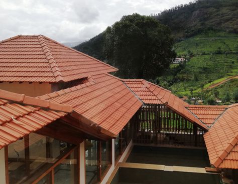 Hill Area House With Sloping Roofs Mangalore Tile Roof, Roof Tiles House, Benny Kuriakose, 2 Story House Design, Tiles House, Small Cabin House, Balcony Glass Design, Cottage House Designs, Modern Bungalow House Design