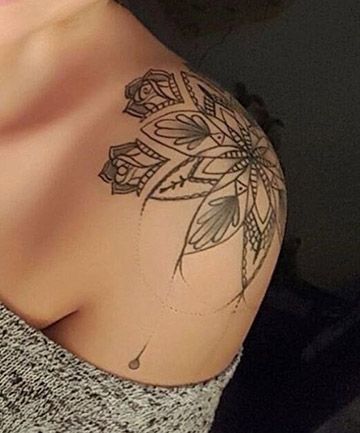 Colorful Mandala Tattoo, Mandala Arm Tattoo, Mandala Tattoo Shoulder, Half Mandala Tattoo, Tato Mandala, Mandala Tattoos For Women, Front Shoulder Tattoos, Cool Shoulder Tattoos, Rose Shoulder Tattoo