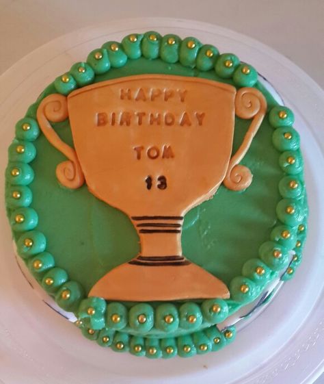 Football trophy cake Trophy Cake Ideas, Trophy Cake, Mummy Cake, Sheep Cake, Football Trophy, Football Trophies, Trophy Design, Novelty Cakes, Field Day