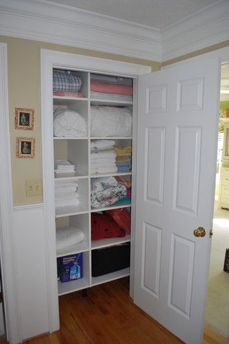 great way to turn a small closet into a linen closet! Linen Closet Design, Bathroom Closet Organization, Organizing Linens, Coat Closet Organization, Contemporary Closet, Creative Closets, Small Laundry Room Organization, Beautiful Closets, Closet Shelf Organization