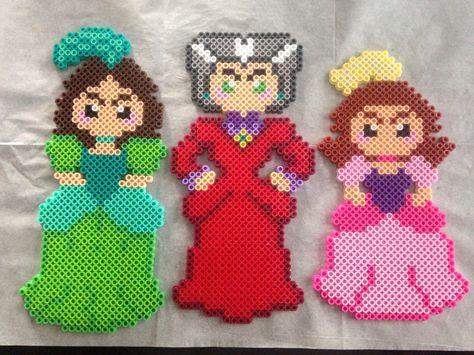 Disney Cinderella evil step sister and step mother perler bead Cinderella Perler Beads, Plastic Bead Crafts, Hama Disney, Easy Perler Bead Patterns, Nerd Crafts, Pearl Beads Pattern, Pony Bead Patterns, Perler Crafts, Disney Cinderella