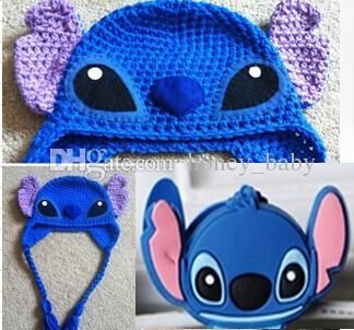 Lilo And Stitch Crochet, Stitch Hat Crochet, Crochet Superman, Disney Crochet Hats, Lilo And Stitch Movie, Crochet Character Hats, Stitch Movie, Stitch Hat, Elmo And Cookie Monster