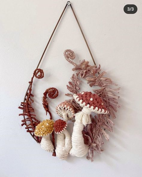 Wall Mushroom Diy, Macrame Mushroom Tutorial, Woodland Macrame, Cottagecore Macrame, Macrame Mushroom, Mushroom Wall Decor, Fundraising Crafts, Flamingo Craft, Mushroom Crafts