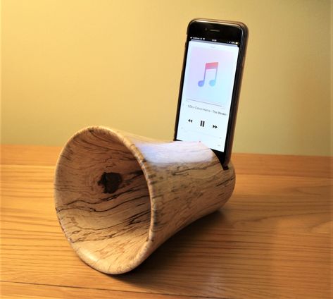 Small Wood Turning Projects, Wood Phone Holder, Spalted Beech, Music Speaker, Sound Amplifier, Lathe Projects, Cool Wood Projects, Bamboo Crafts, Wood Shop Projects