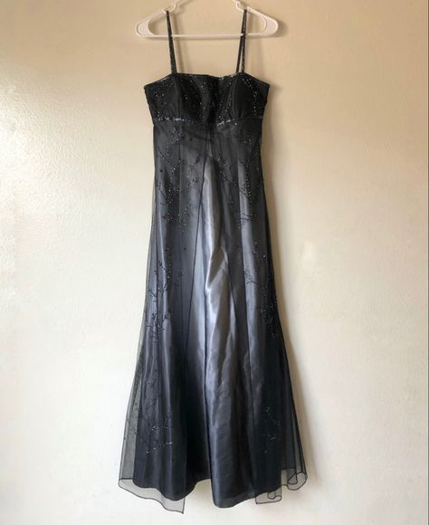 Grunge Dress Formal, 90s Prom Dress Grunge, Vintage Prom Dresses 90s, Grunge Prom Dress, Grunge Formal, Goth Prom Dress, Dresses 90s, 90s Prom Dress, Rad Clothes