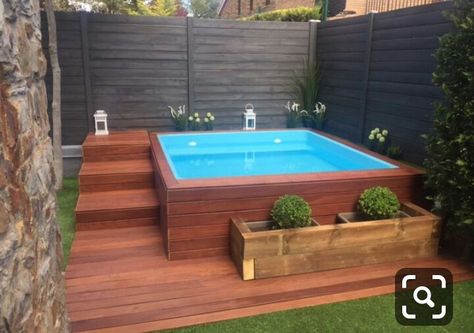 Wooden Deck Designs, Small Backyard Decks, Design Per Patio, Kleiner Pool Design, Small Swimming Pools, Pools Backyard, Cool Swimming Pools, Small Pool Design, Deck Designs Backyard