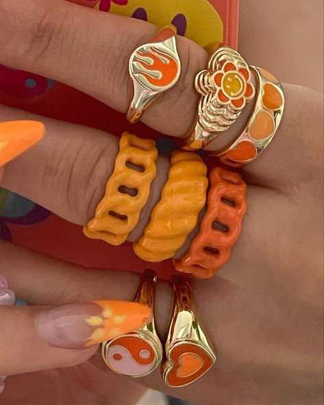 Orange Ring Aesthetic, Afro Jewelry, Pantone Red, Preppy Jewelry, Bead Charms Diy, Nail Ring, Orange Aesthetic, Jewelry Accessories Ideas, Nail Jewelry